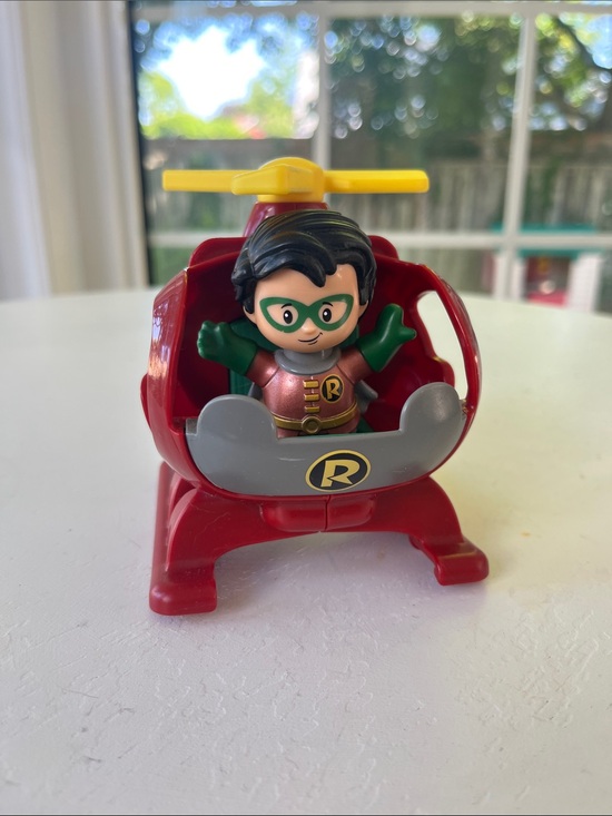 Fisher-Price Other - 3/$15 💜Fisher-Price Red Robin Toy & Helicopter